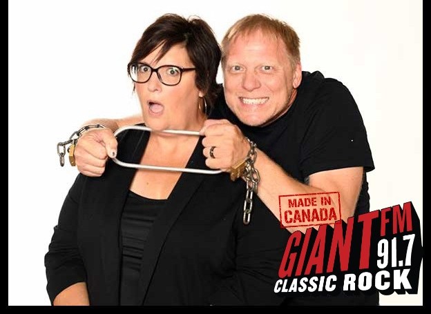 STEPH & DANNY Zzzz: Niagara's GIANT New Morning Show